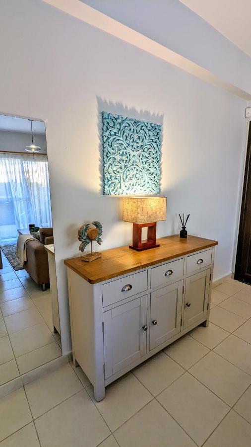 Stylish Garden Apartment At Paphos Harbour Exterior photo
